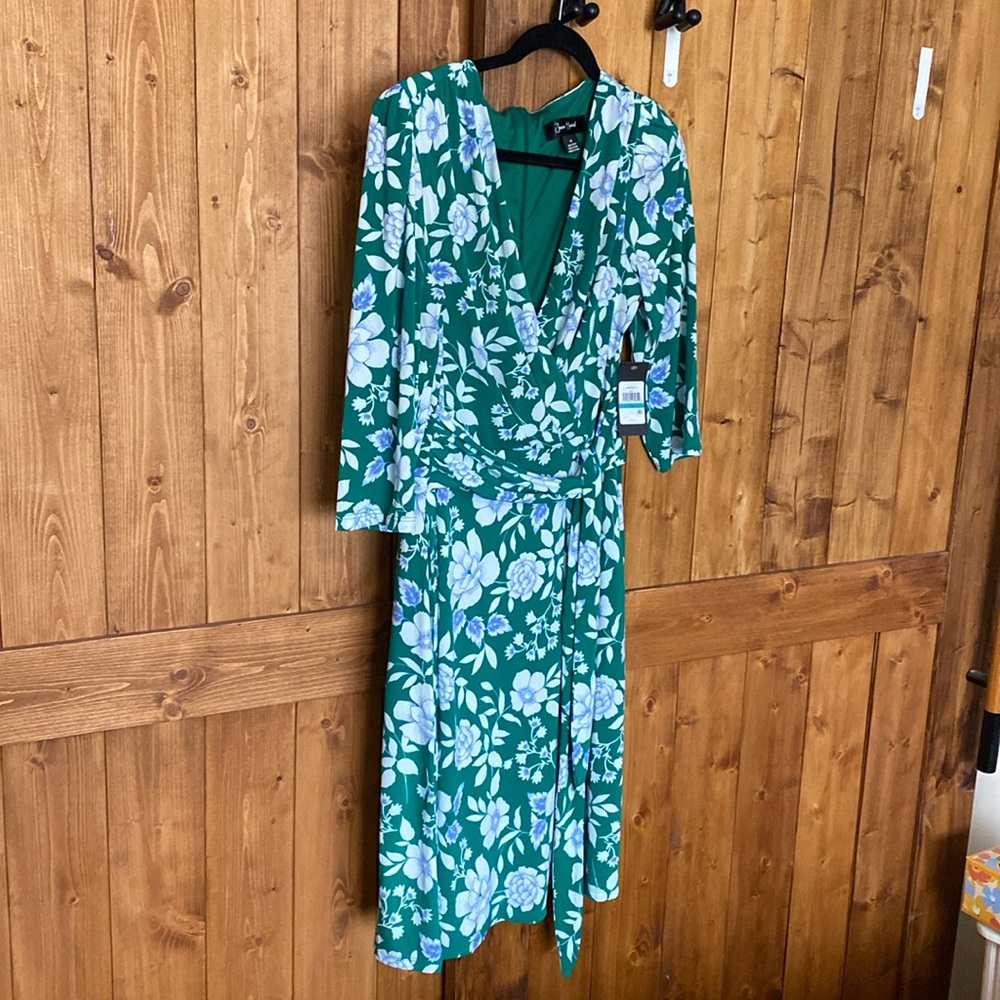 Jessica Howard women’s dress size 16